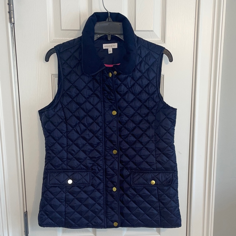 crown & ivy Quilted Navy Snap-Front Vest